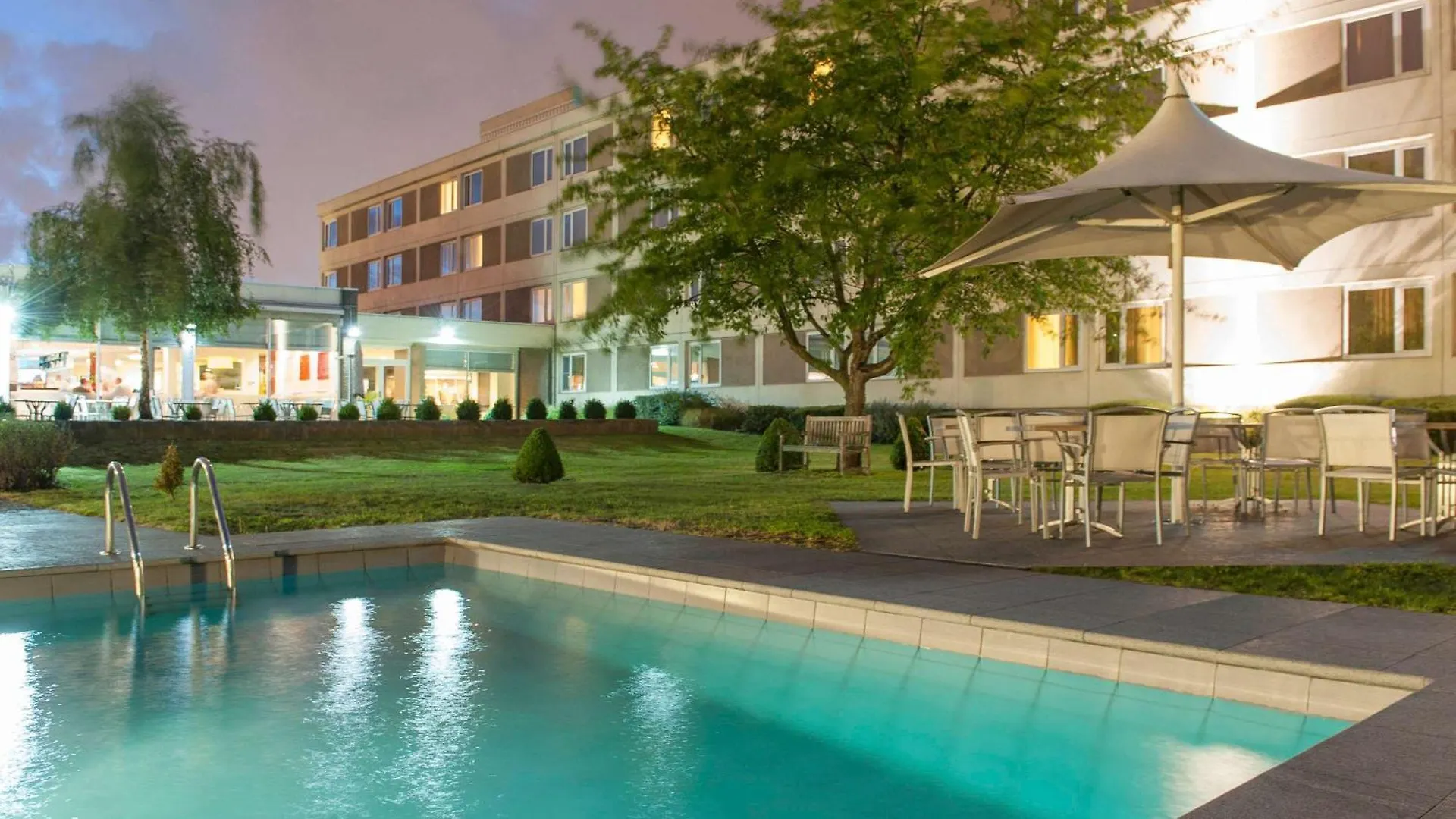 Novotel Antwerpen - Ekeren Antverpy
