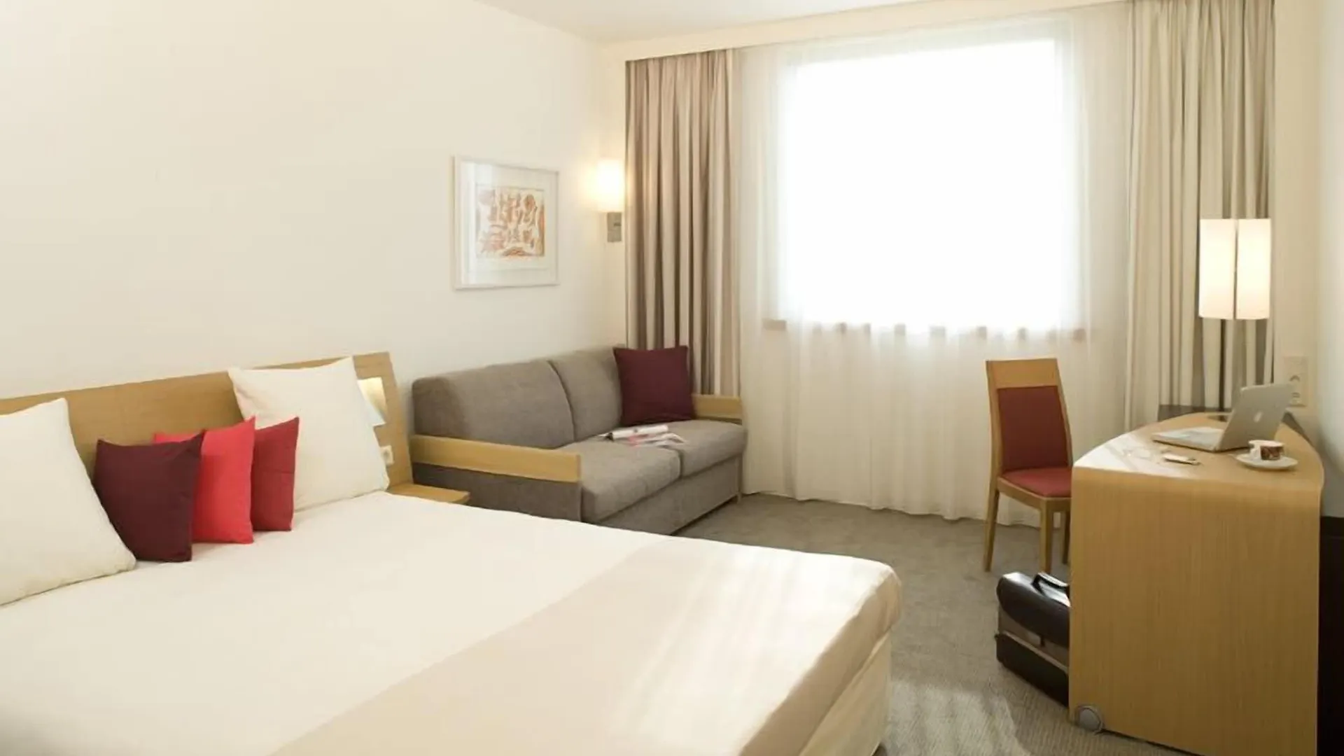 Hotell Novotel Antwerpen - Ekeren
