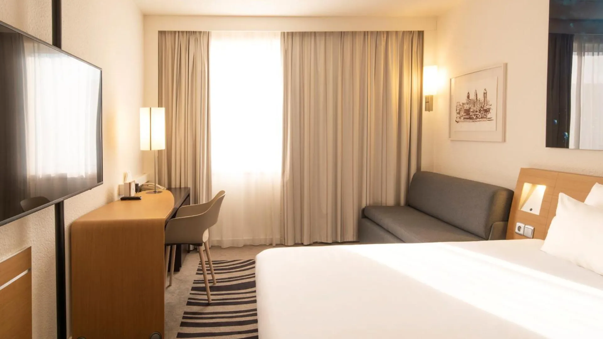 Novotel Antwerpen - Ekeren Otel