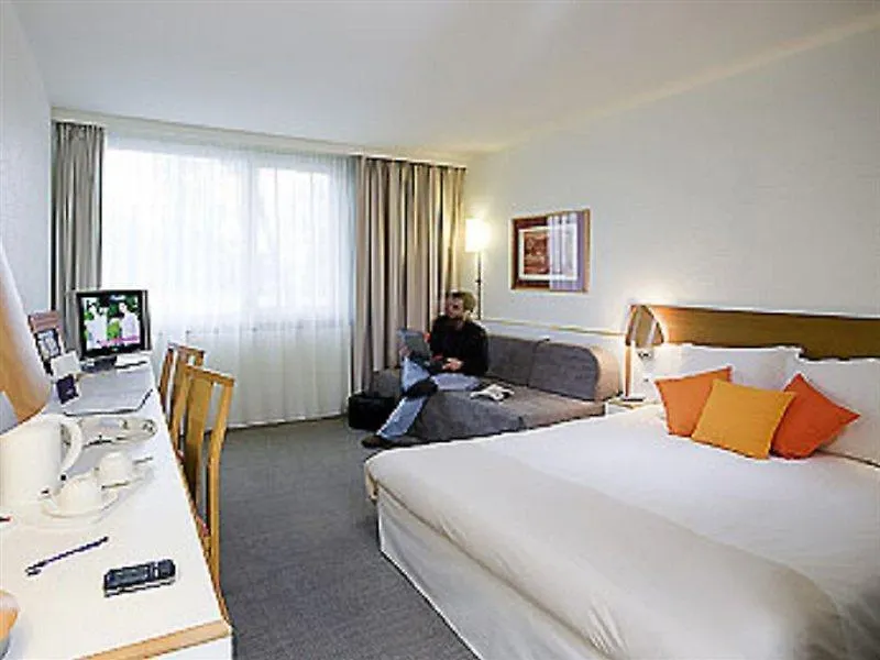Novotel Antwerpen - Ekeren Otel